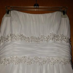 Wedding Dress Never Worn